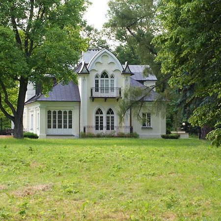 Bed and Breakfast Roskosz Zespol Dworsko Parkowy Biała Podlaska Exteriér fotografie
